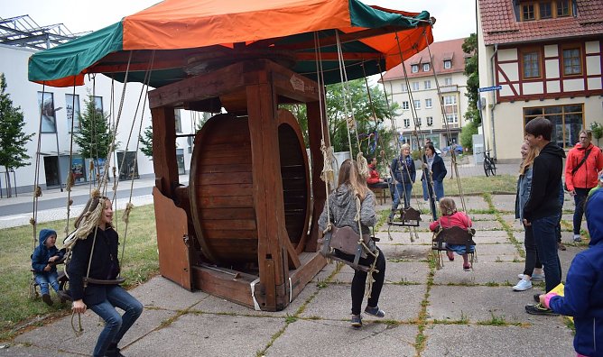 Für sein historisches Karussell sucht der KILA noch Unterstellmöglichkeiten (Foto: F.Tuschy) Für sein historisches Karussell sucht der KILA noch Unterstellmöglichkeiten (Foto: F.Tuschy)
