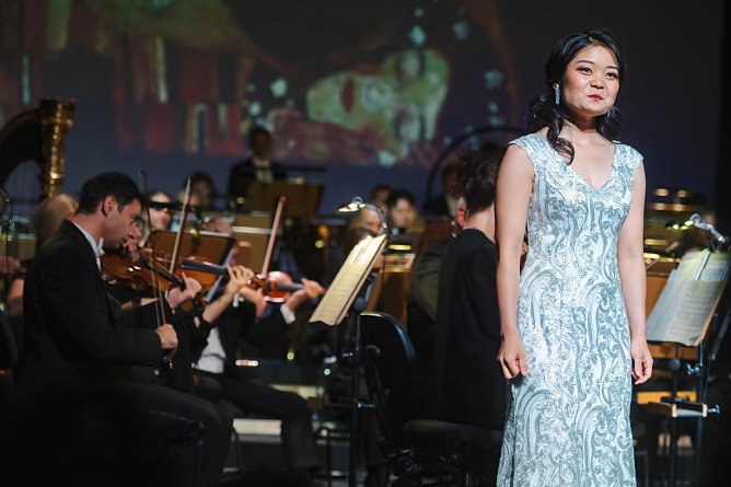 Rina Hirayama bei der Er&ouml;ffnungsgala des Theater im Anbau (Foto: Marco Kneise)
