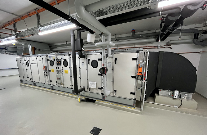 Das Zuluft-Ger&auml;t auf Ebene 0 (Foto: S&uuml;dharz-Klinikum)