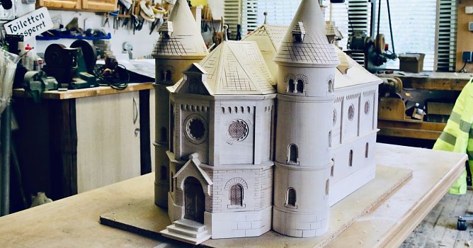 Die alte Bleicher&ouml;der Synagoge kehrt als Modell zur&uuml;ck (Foto: agl)