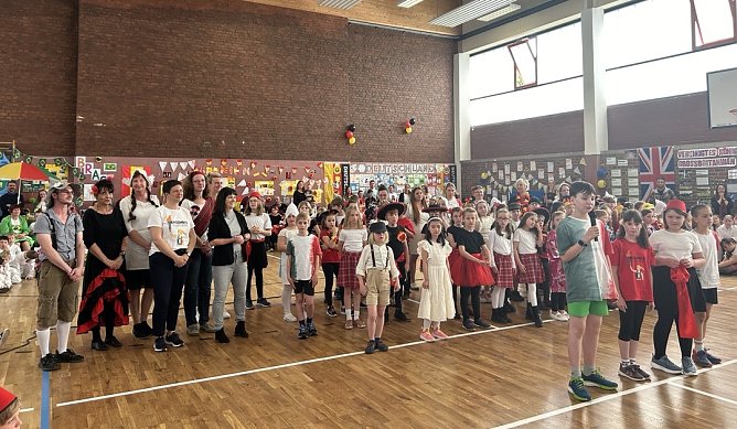 Grundschulfest in der KKS (Foto: F.Bauer)