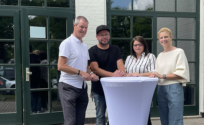 B&uuml;rgermeisterin Alexandra Rieger im Gespr&auml;ch mit Andreas Meyer, Christoph Rode und Anja Barth (Foto: Kreisjugendring)