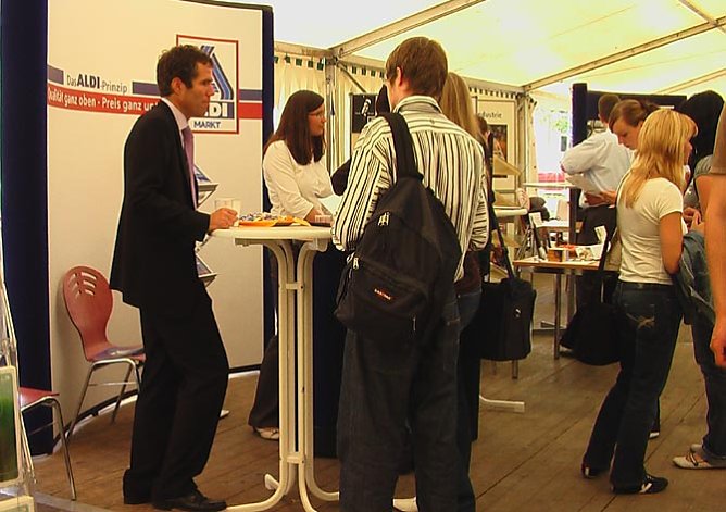 Auch Aldi war dabei (Foto: nnz)