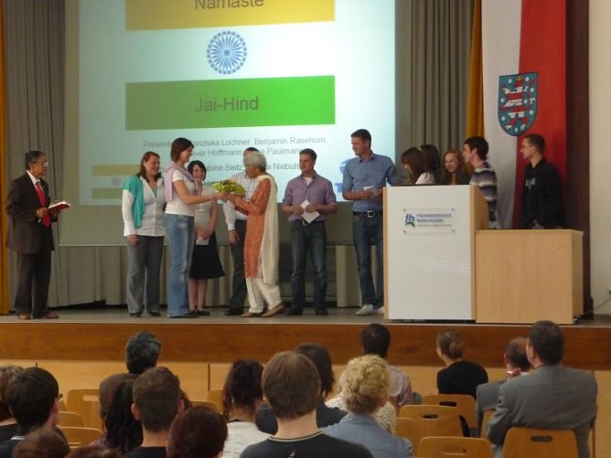 Ehrung der Dozenten (Foto: Angelo Glashagel) Ehrung der Dozenten (Foto: Angelo Glashagel)