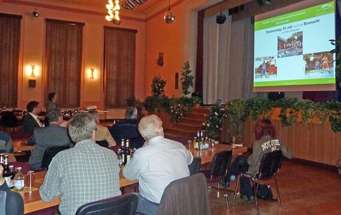 Vorgestellt (Foto: E. Kagelmacher)