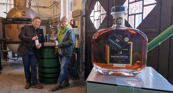 Ute Zyrus-Gonska und Thomas M&uuml;ller mit Neuigkeiten aus der "Tradi" (Foto: nnz)