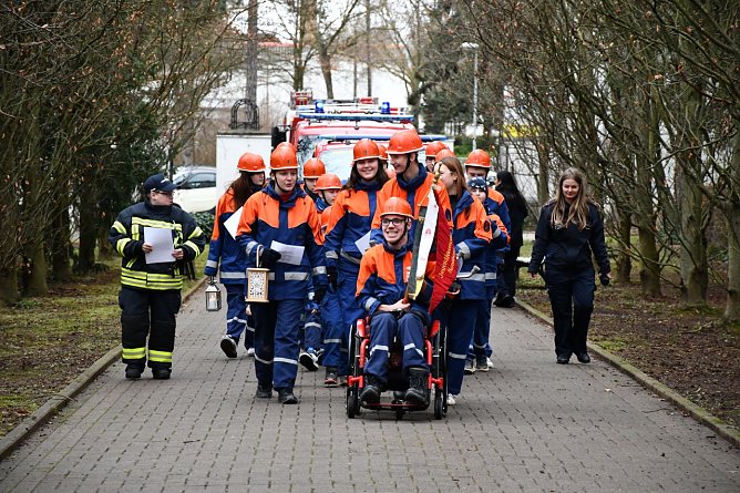 Friedenslicht 2024 (Foto: N. Windm&uuml;ller )