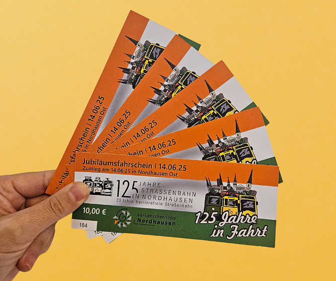 Sonderfahrscheine f&uuml;r den Stra&szlig;enbahn-Corso (Foto: Verkehrsbetriebe Nordhausen)
