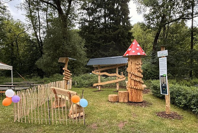 Kleine Kugeln, gro&szlig;er Spa&szlig; - in Neustadt gibt es jetzt eine schmucke Murmelbahn (Foto: Tourist-Information Neustadt)
