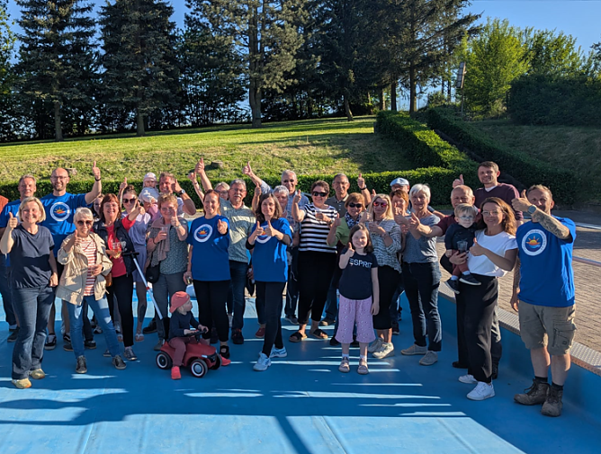 Die Freibad-Retter freuen sich auf das Neptunfest (Foto: Freibad Klettenberg) Die Freibad-Retter freuen sich auf das Neptunfest (Foto: Freibad Klettenberg)