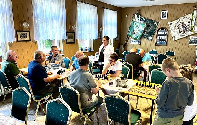 Training beim Bleicher&ouml;der Schachclub (Foto: Peter P. Wojczyk)