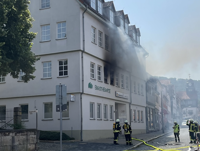 Brand in der Bleicheröder Hauptstraße (Foto: LPI) Brand in der Bleicheröder Hauptstraße (Foto: LPI)