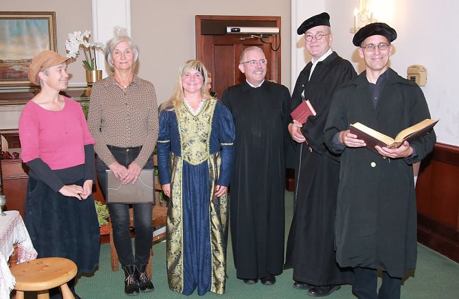 Die Theatertruppe (Foto: Kathrin Kind) Die Theatertruppe (Foto: Kathrin Kind)