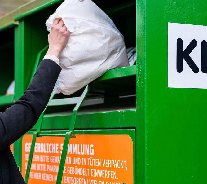 Altkleider richtig entsorgen (Foto: Landratsamt Nordhausen ) Altkleider richtig entsorgen (Foto: Landratsamt Nordhausen )