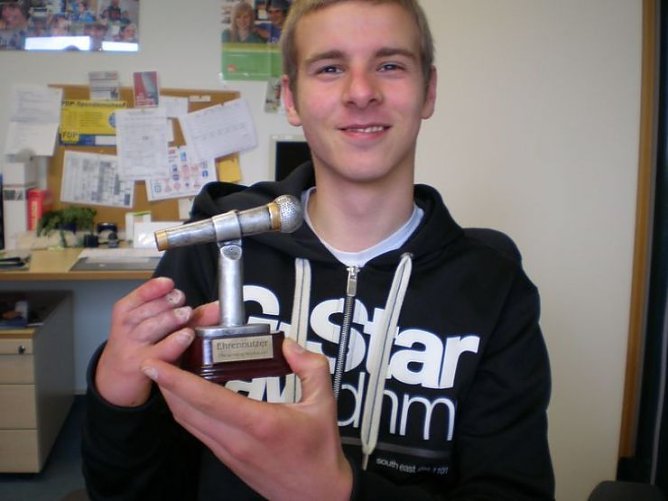 auszeichnung (Foto: okn) auszeichnung (Foto: okn)