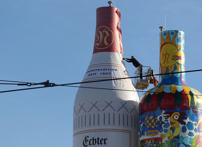 Fast fertig: an den Hochbehältern bei Nordbrand wird letzte Hand angelegt (Foto: agl) Fast fertig: an den Hochbehältern bei Nordbrand wird letzte Hand angelegt (Foto: agl)