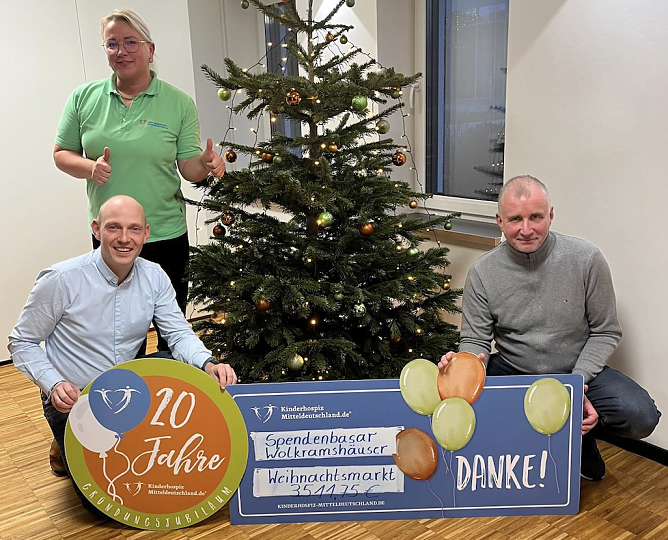 v.l.: Daniel Braun, Isabell Tschlenow Mitarbeiterin vom Kinderhospiz und Christian Preissler (Foto: Kinderhospiz Mitteldeutschland)