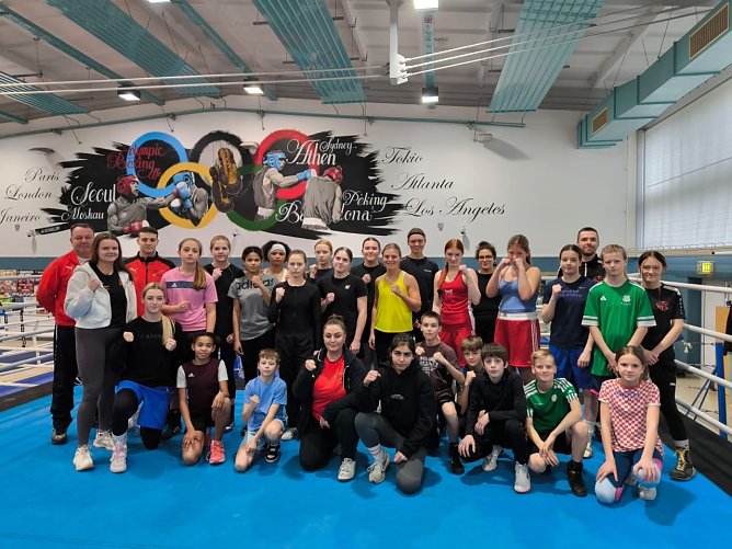 Zum Blocktraining in Brandenburg kamen viele junge Sportlerinnen, darunter auch Clara Sofia Mosebach (Foto: NSV)