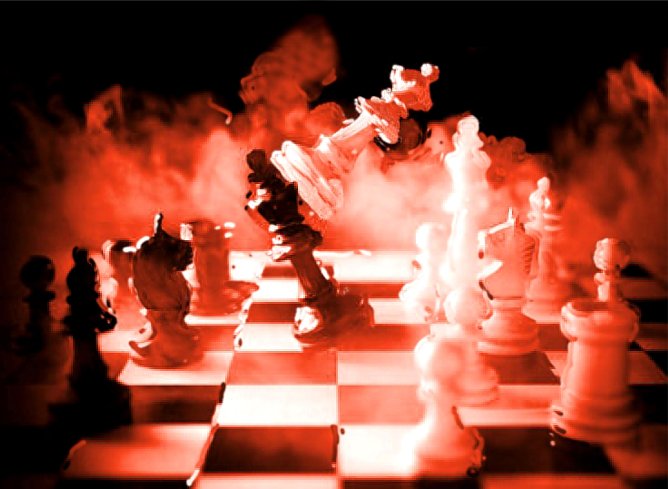 Schachfiguren auf einem Brett. (Foto: Pressestelle Stadt Nordhausen)