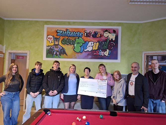 Spenden&uuml;bergabe an den Club Caritas in Nordhausen (Foto: M. Knothe)