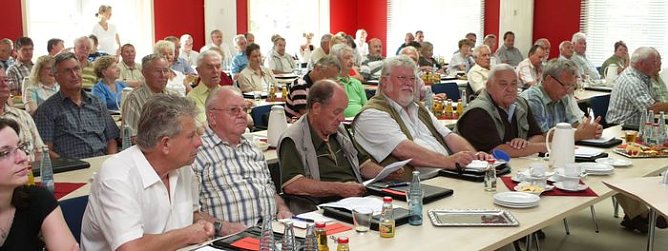 Vertreter versammelt (Foto: WBG) Vertreter versammelt (Foto: WBG)