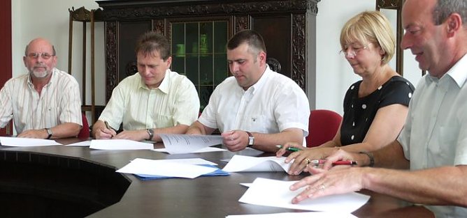 Unterschrieben (Foto: nnz) Unterschrieben (Foto: nnz)