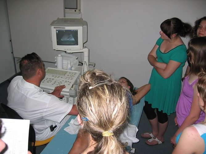 Unterricht in der Klinik (Foto: privat) Unterricht in der Klinik (Foto: privat)