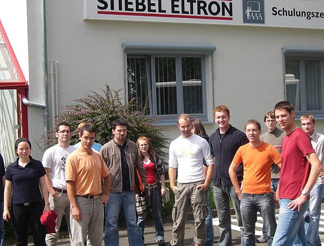 Unternehmensbesuch (Foto: fhn) Unternehmensbesuch (Foto: fhn)