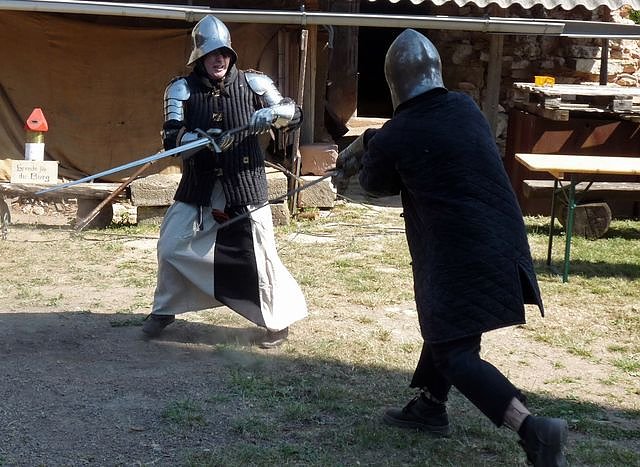 Mittelalterfest auf dem Straußberg (Foto: Karl-Heinz Herrmann) Mittelalterfest auf dem Straußberg (Foto: Karl-Heinz Herrmann)