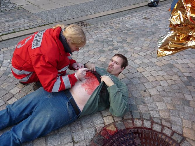 Unfallserie in Sondershausen (Foto: Karl-Heinz Herrmann) Unfallserie in Sondershausen (Foto: Karl-Heinz Herrmann)