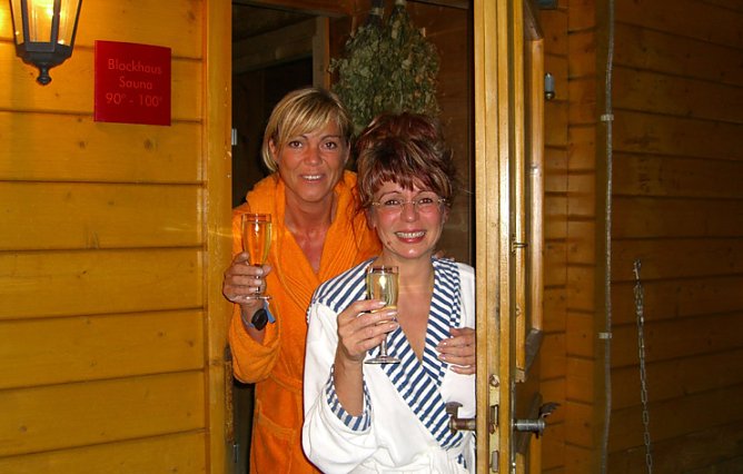 Herzlich willkommen (Foto: Badehaus)