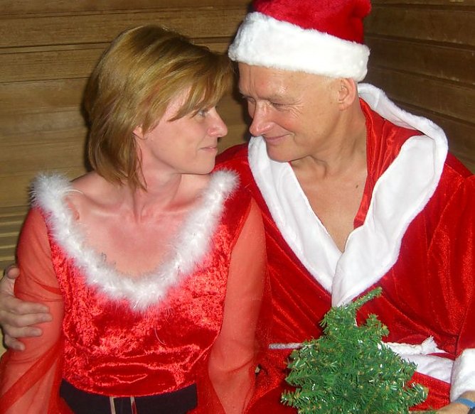 Besinnlich schwitzen (Foto: Badehaus) Besinnlich schwitzen (Foto: Badehaus)