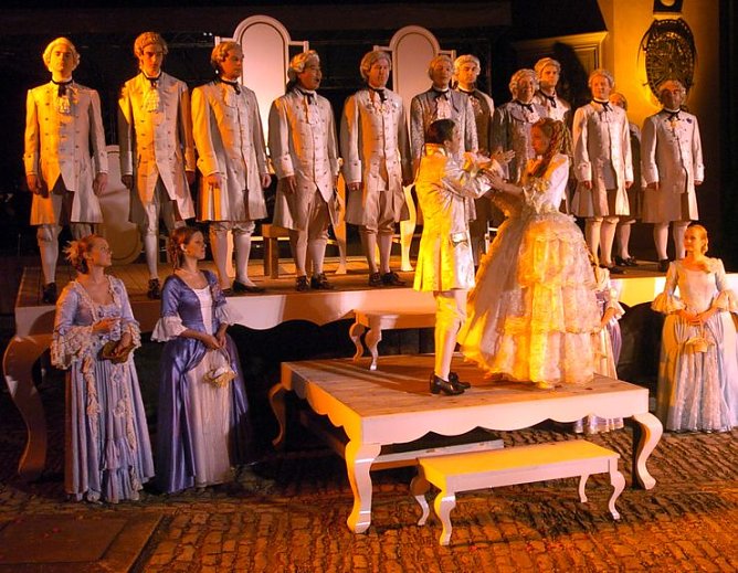 Aschenputtel (Foto: Theater Nordhausen) Aschenputtel (Foto: Theater Nordhausen)