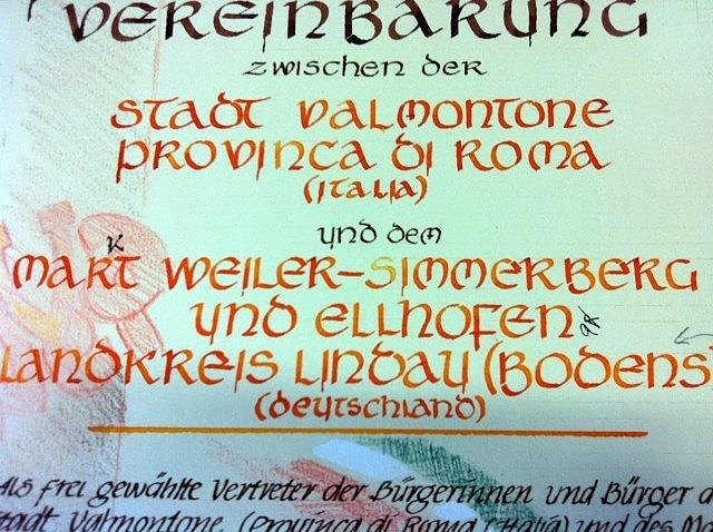 Schön schreiben (Foto: J. Piper) Schön schreiben (Foto: J. Piper)