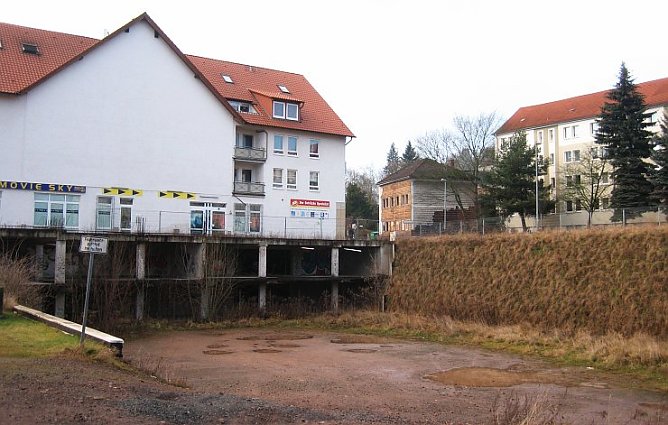Baul&uuml;cke f&uuml;llen (Foto: Wieinger)