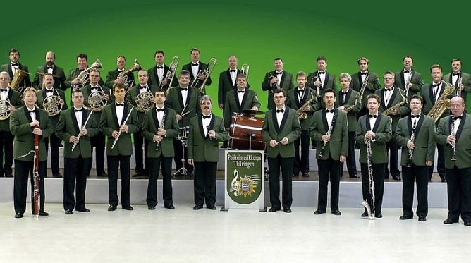 Musizierende Polizisten (Foto: Polizei)