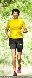 Bild: Ab Mitte M&auml;rz ist Lauftherapeutin Sabine Schr&ouml;der wieder im Stadtpark unterwegs