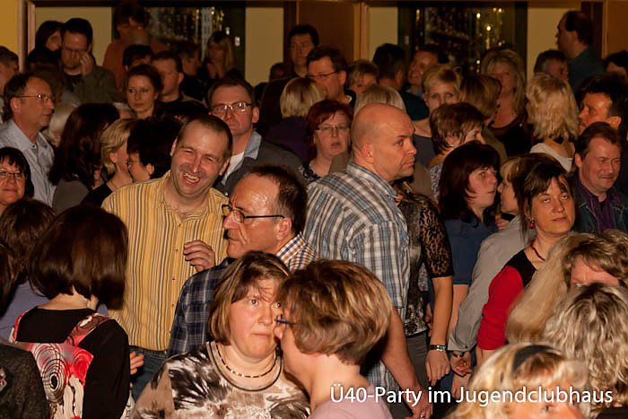 &Uuml;ber 40