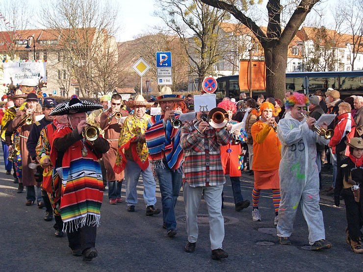 Stra&szlig;enkarneval in Bleicherode