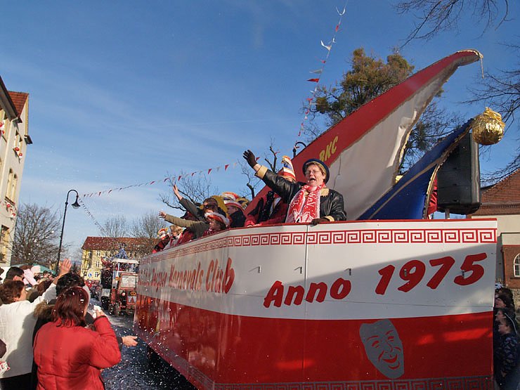 Stra&szlig;enkarneval in Bleicherode
