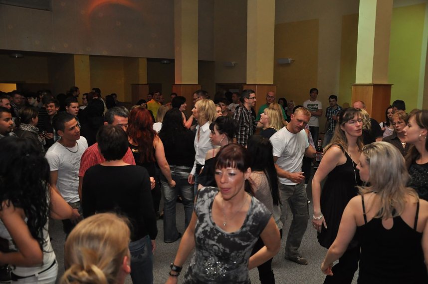 Disco mit DJ S&ouml;ren im Klubhaus