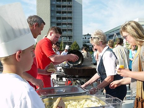 party auf dem Parkdeck