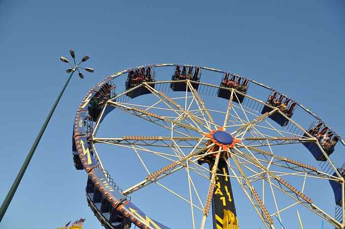 Frauen-Nacht auf den Jahrmarkt