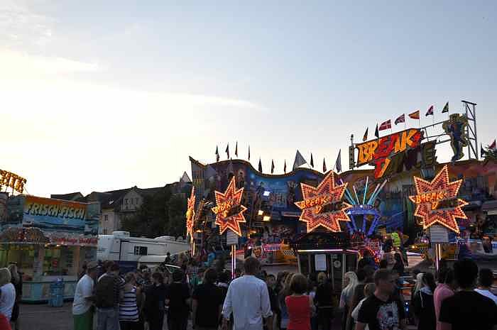 Frauen-Nacht auf den Jahrmarkt