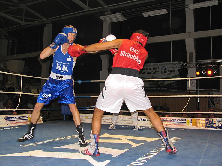 Tabellenspitze behauptet