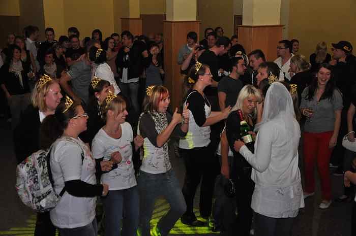 Lady Night im Clubhaus