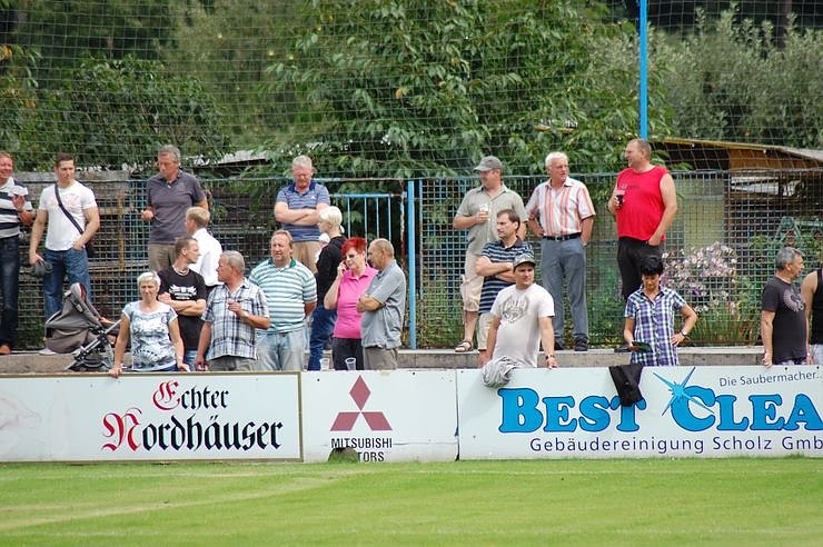 Fu&szlig;ball-Krimi im AKS