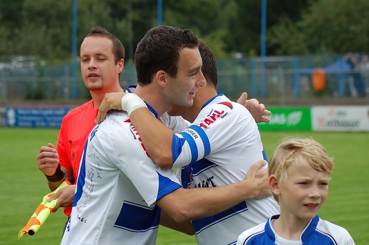 Fu&szlig;ball-Krimi im AKS
