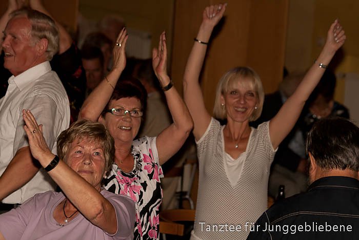 Tanztee im Jugendklubhaus
