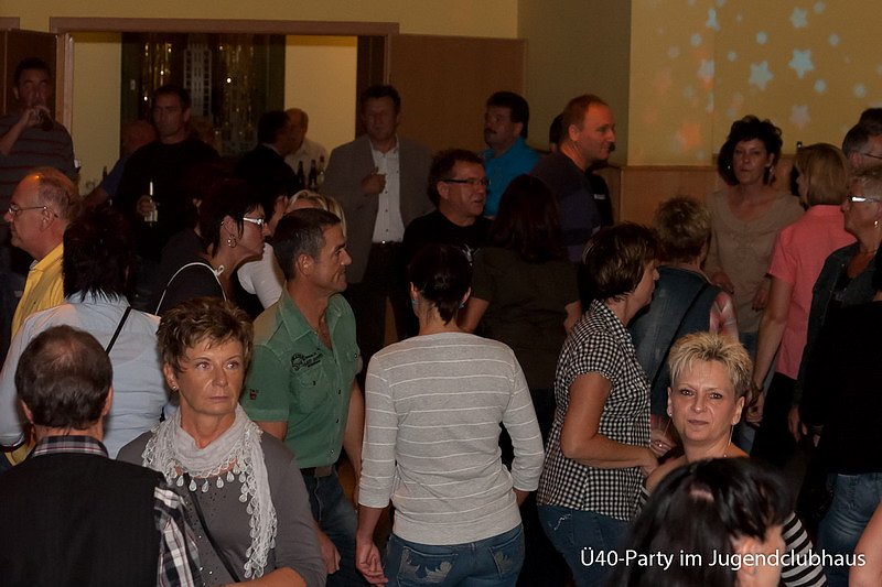 &Uuml;ber 40